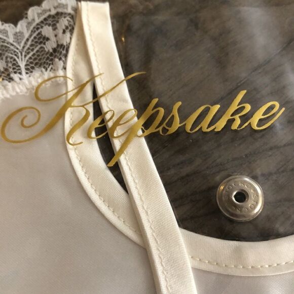 Madonna Christening Bib Lace and Satin w/Snap Keepsake Bib Holder Made in USA - Picture 8 of 17